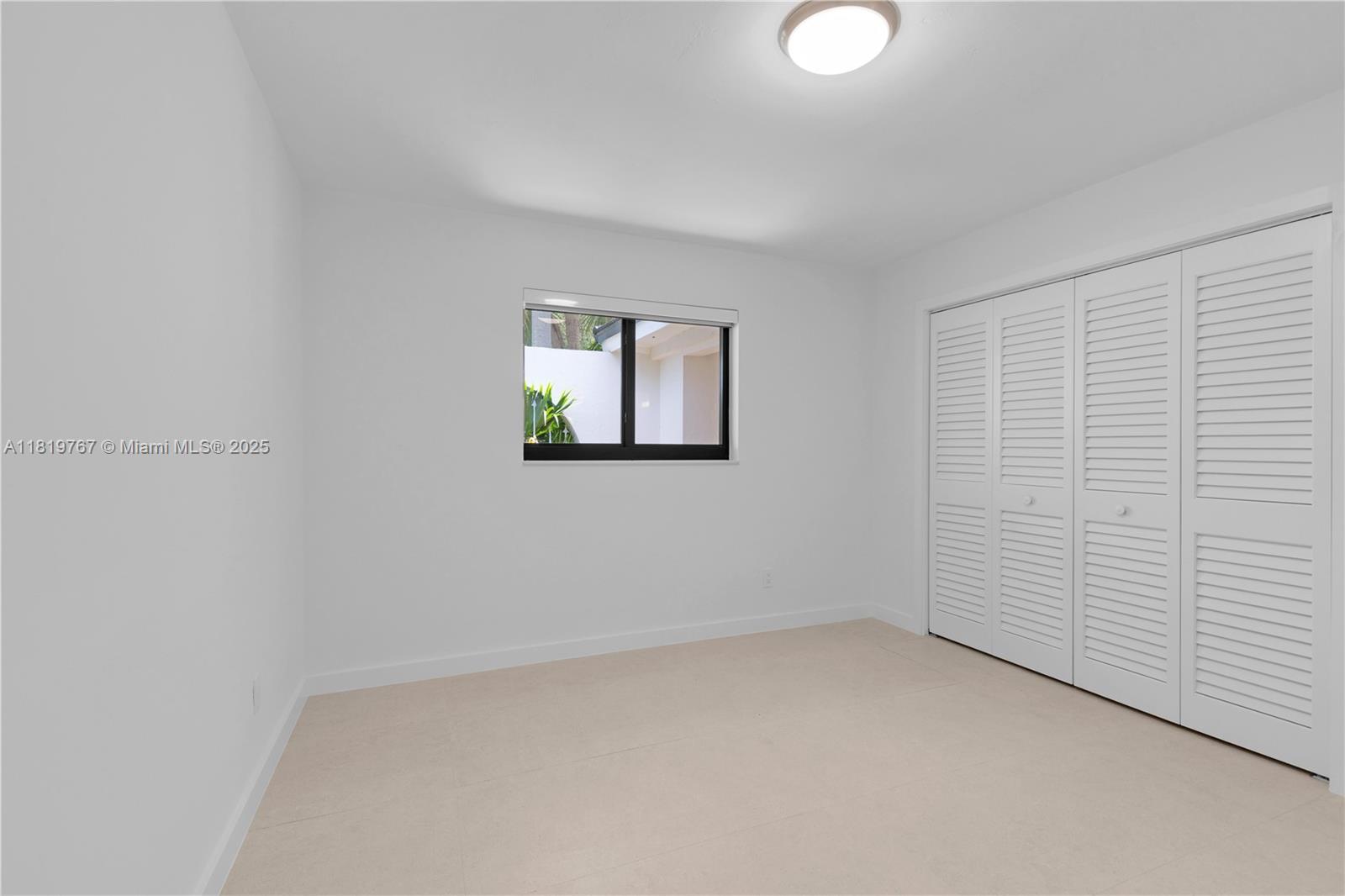 AVOCADO ACRES - Residential Lease
