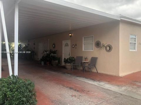Mobile Home in Sweetwater FL 11254 4 St St.jpg