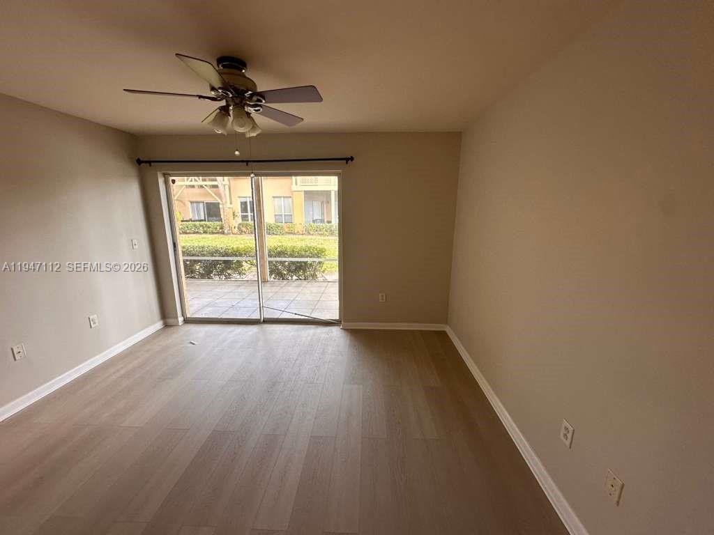 PALM LAKE CONDO - Residential