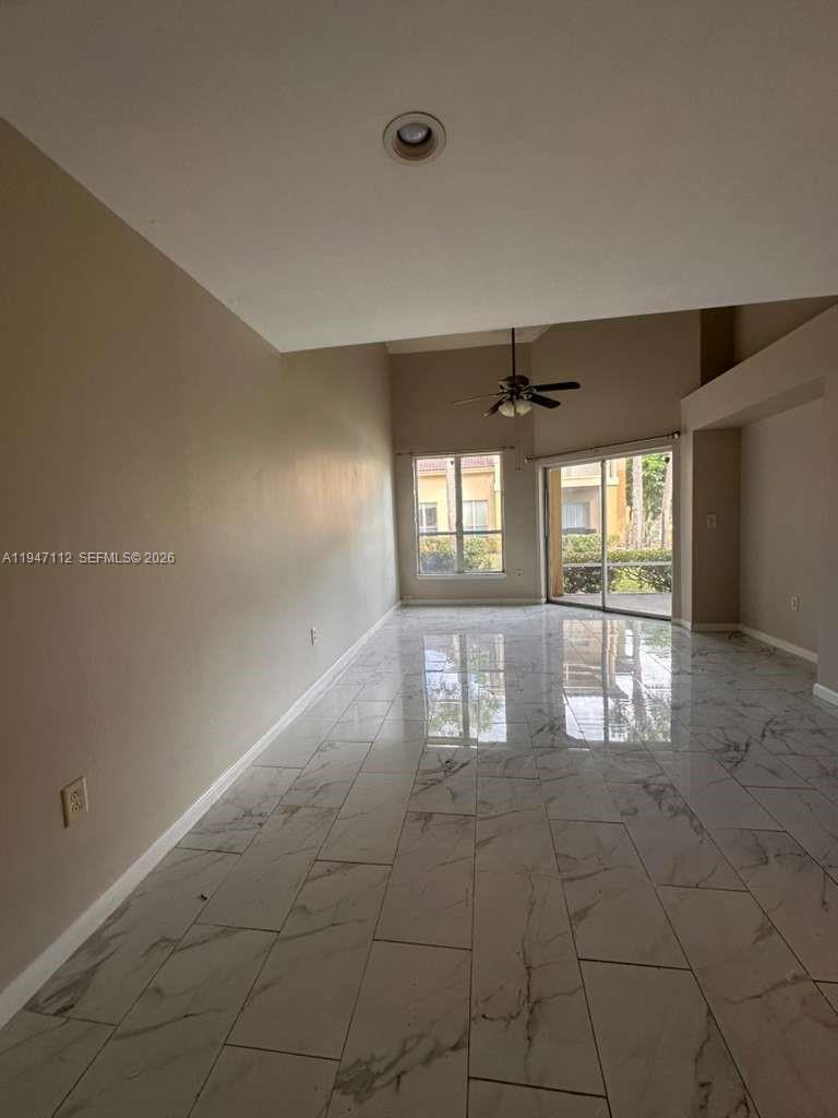 PALM LAKE CONDO - Residential