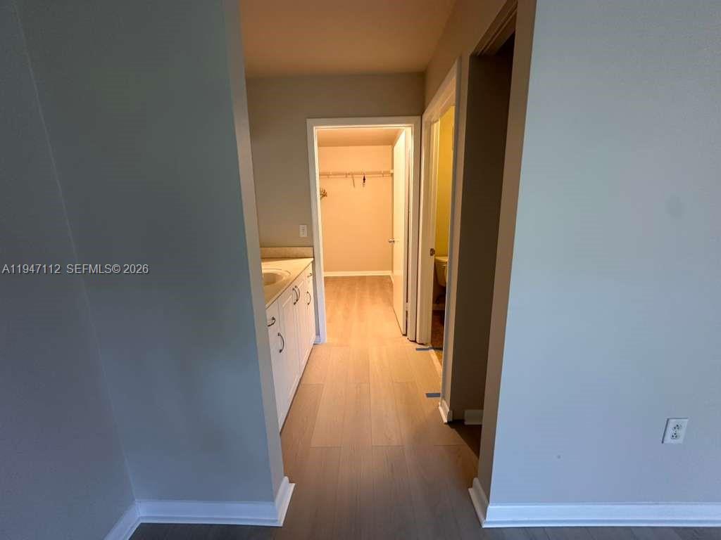 PALM LAKE CONDO - Residential