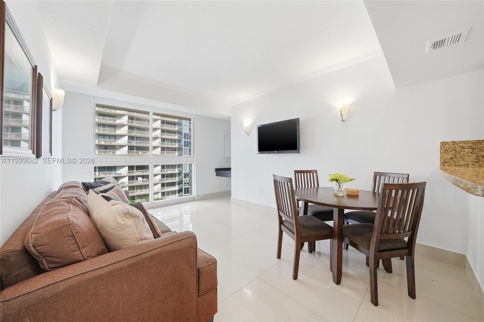 THE MUTINY CONDO - Residential