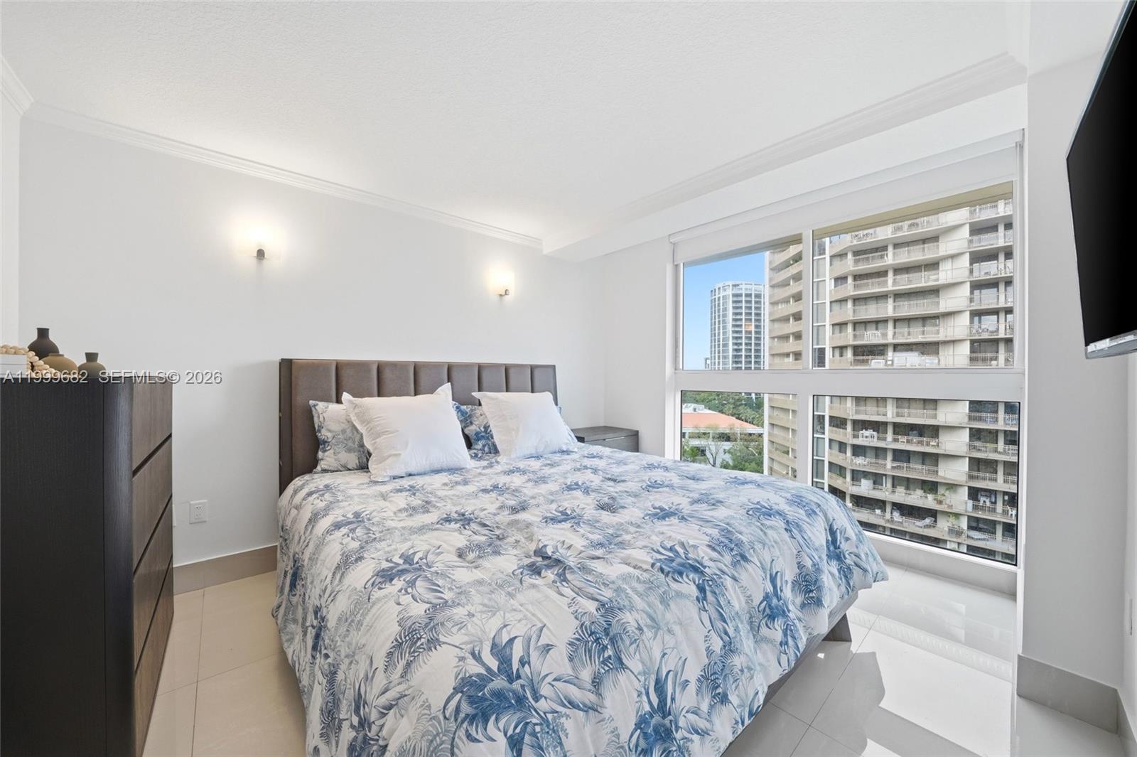 THE MUTINY CONDO - Residential