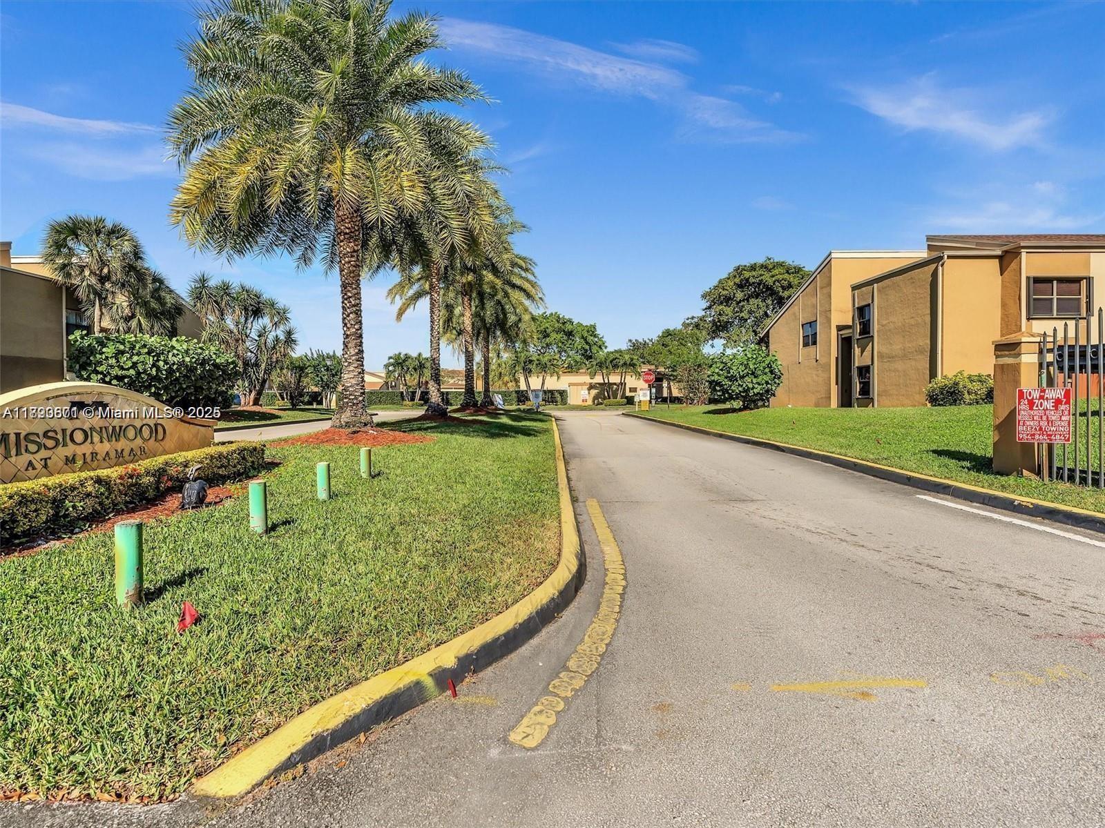 MISSIONWOOD AT MIRAMAR CO - Residential Lease