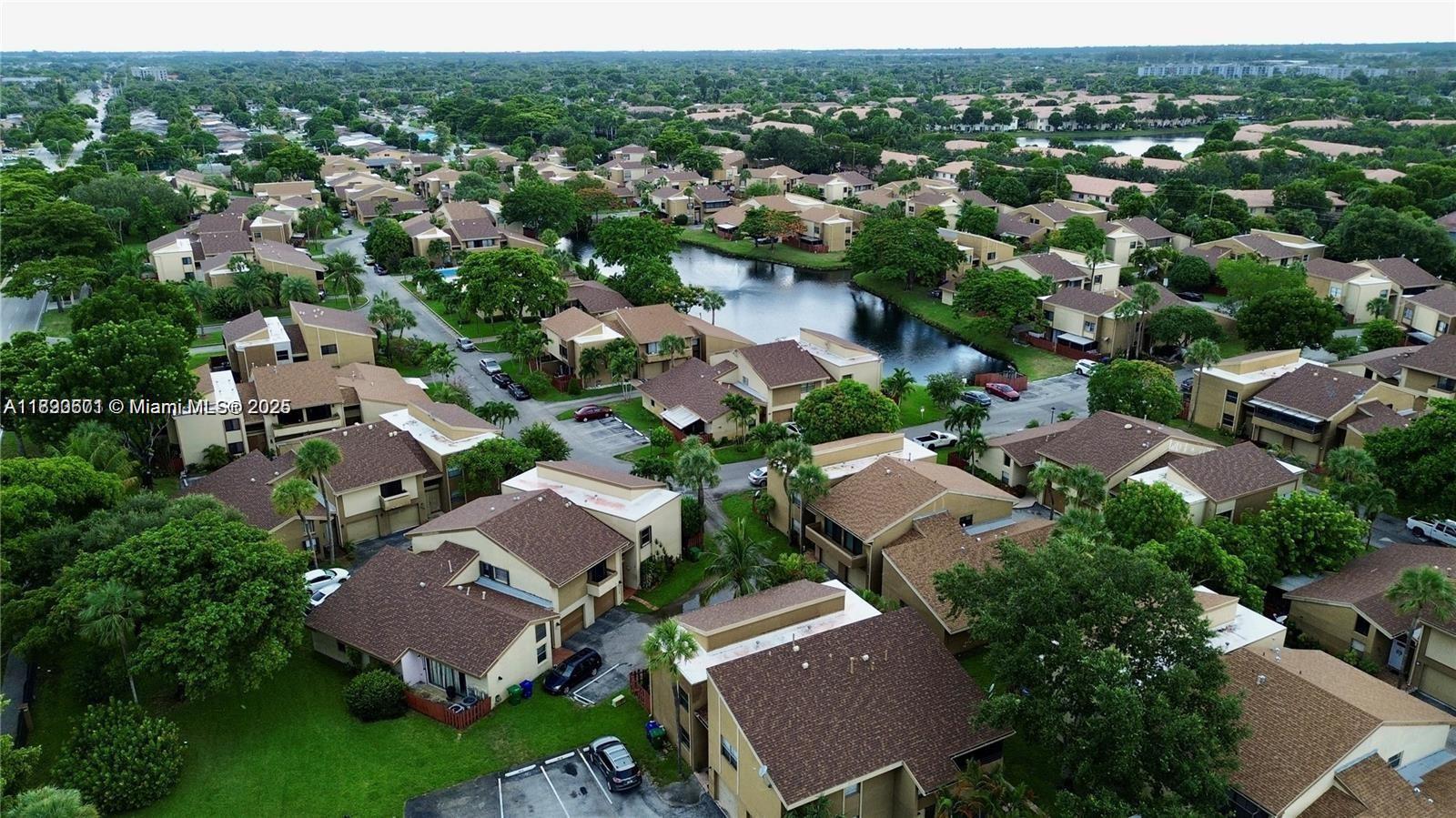 MISSIONWOOD AT MIRAMAR CO - Residential Lease