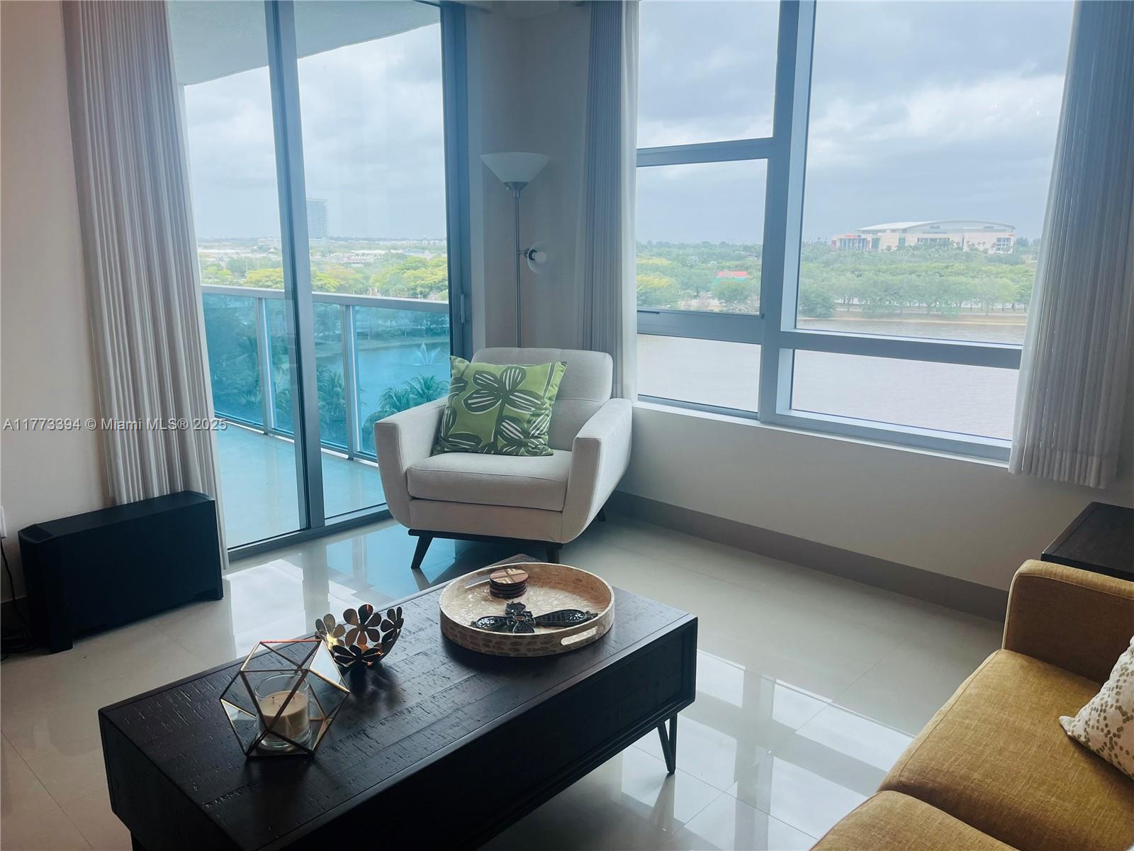 TAO SAWGRASS CONDOMINIUM - Residential