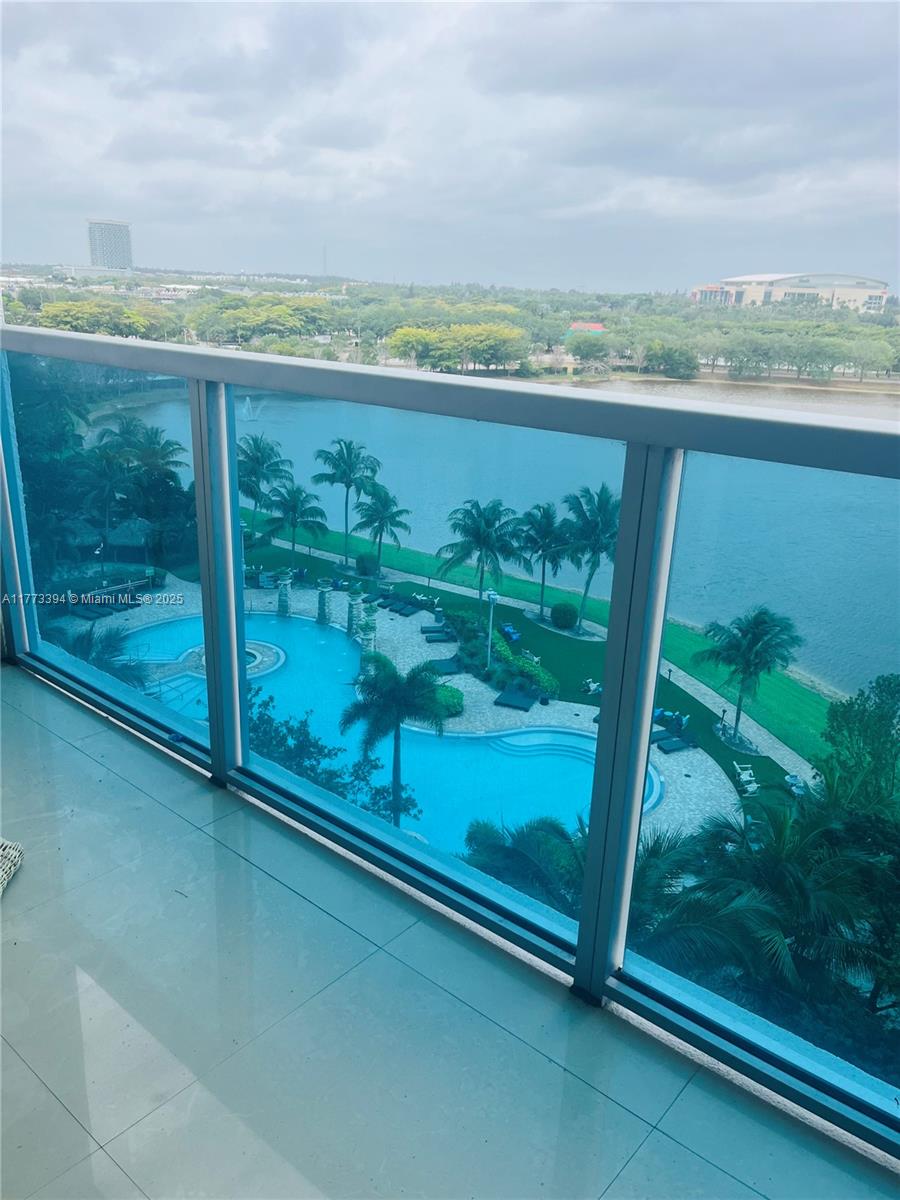 TAO SAWGRASS CONDOMINIUM - Residential