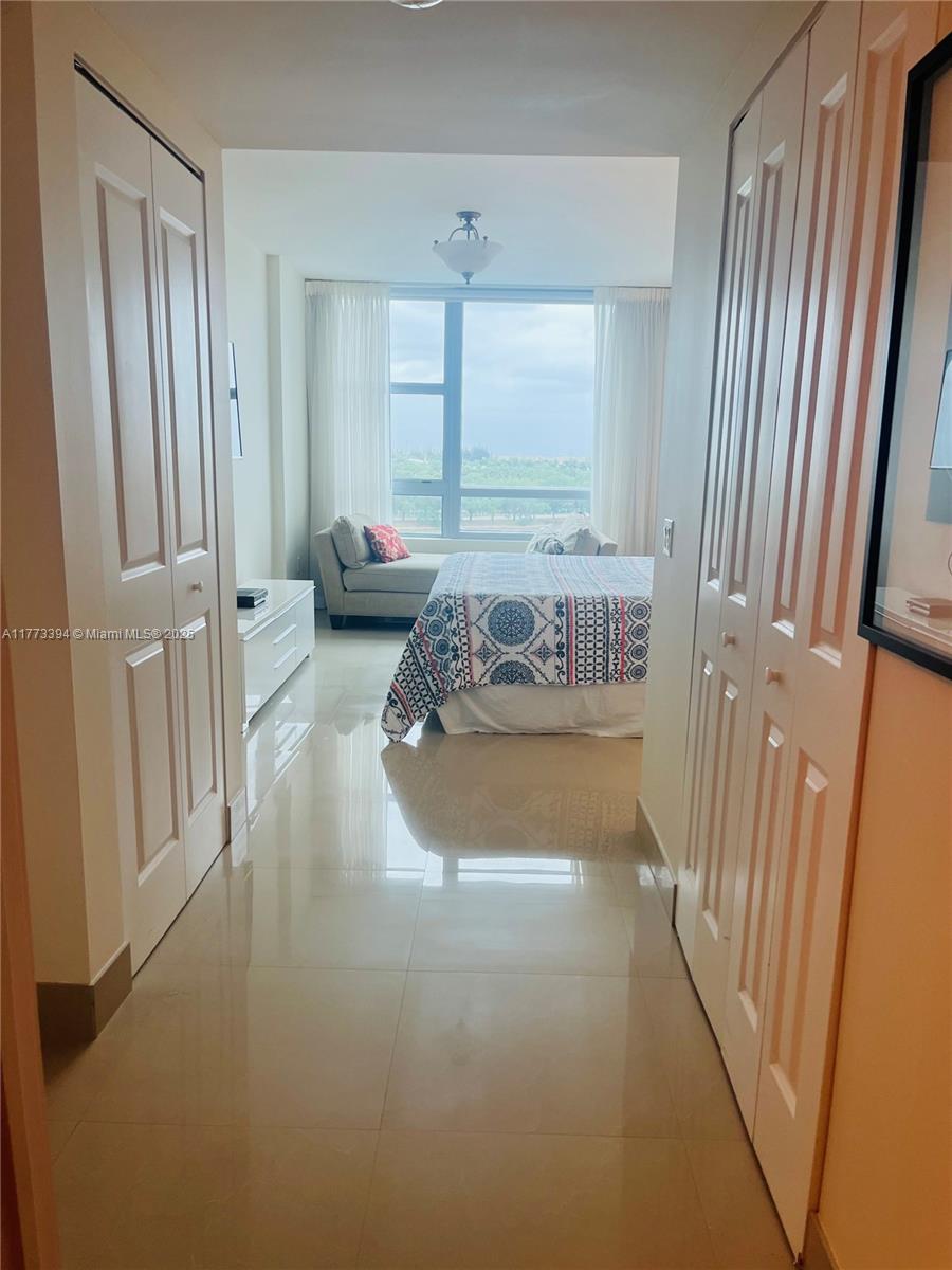 TAO SAWGRASS CONDOMINIUM - Residential