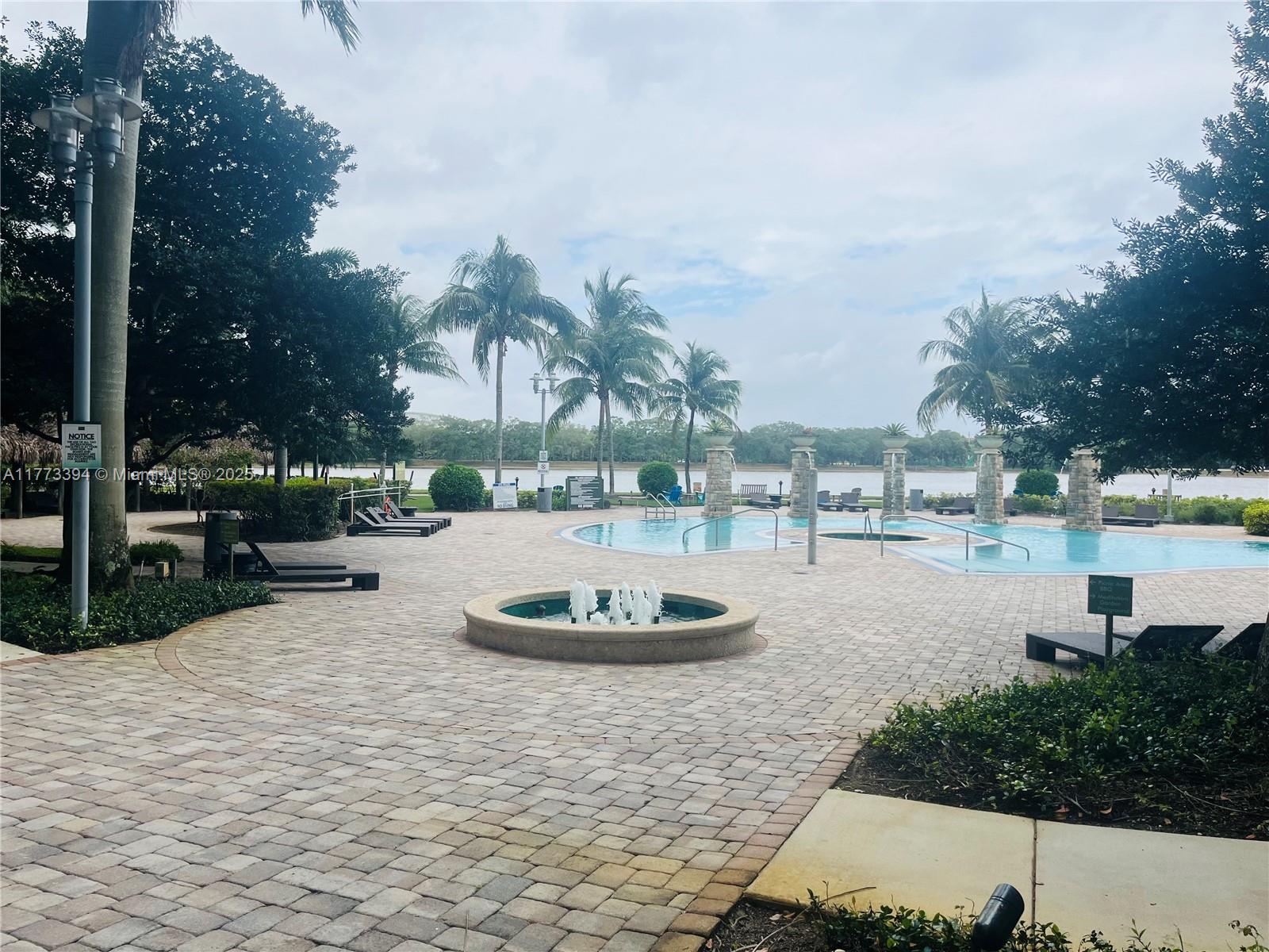 TAO SAWGRASS CONDOMINIUM - Residential