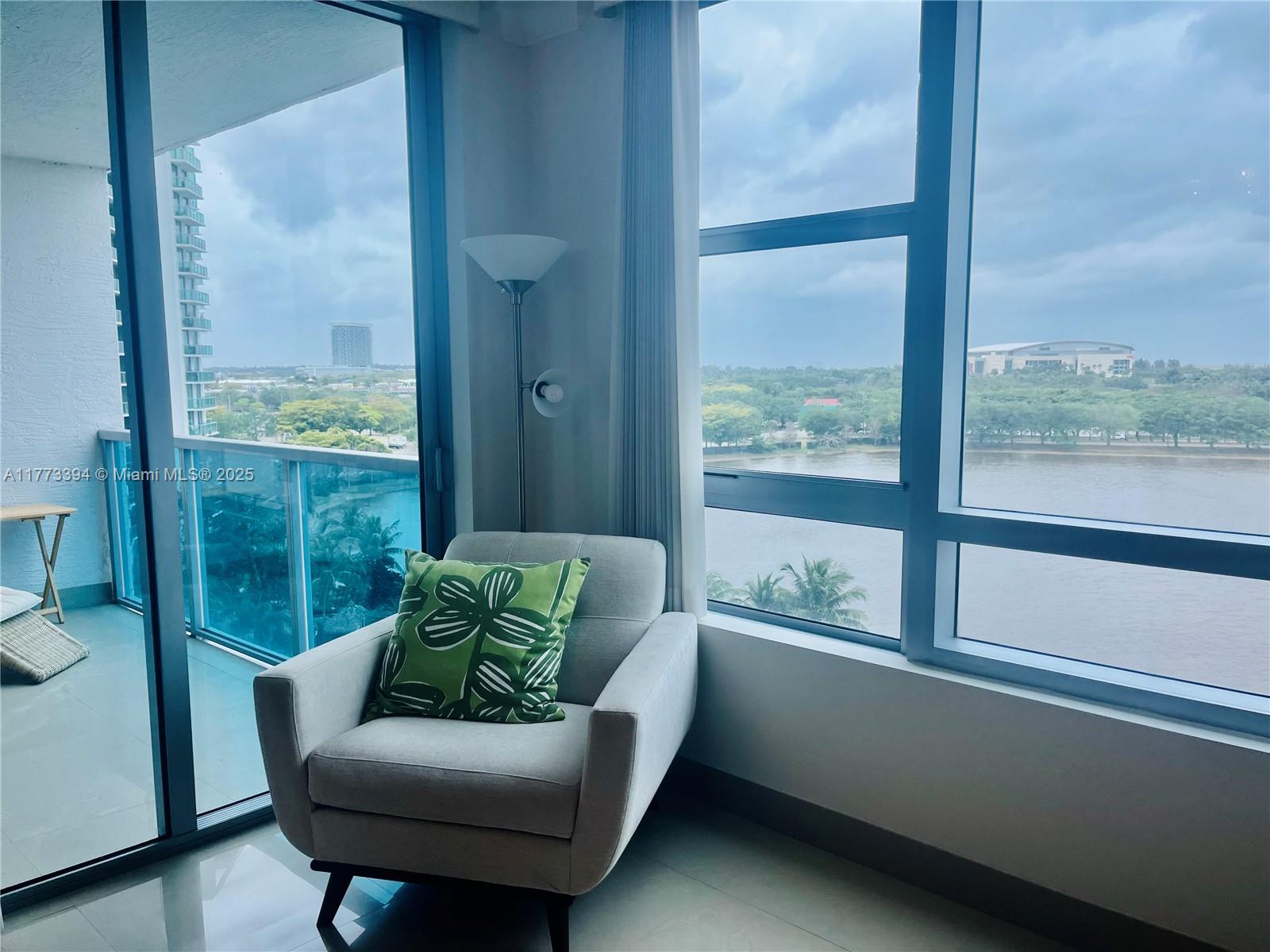 TAO SAWGRASS CONDOMINIUM - Residential