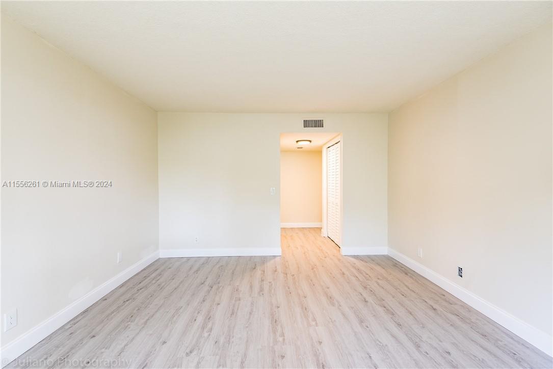 RACQUET CLUB APTS AT BONA - Residential Lease