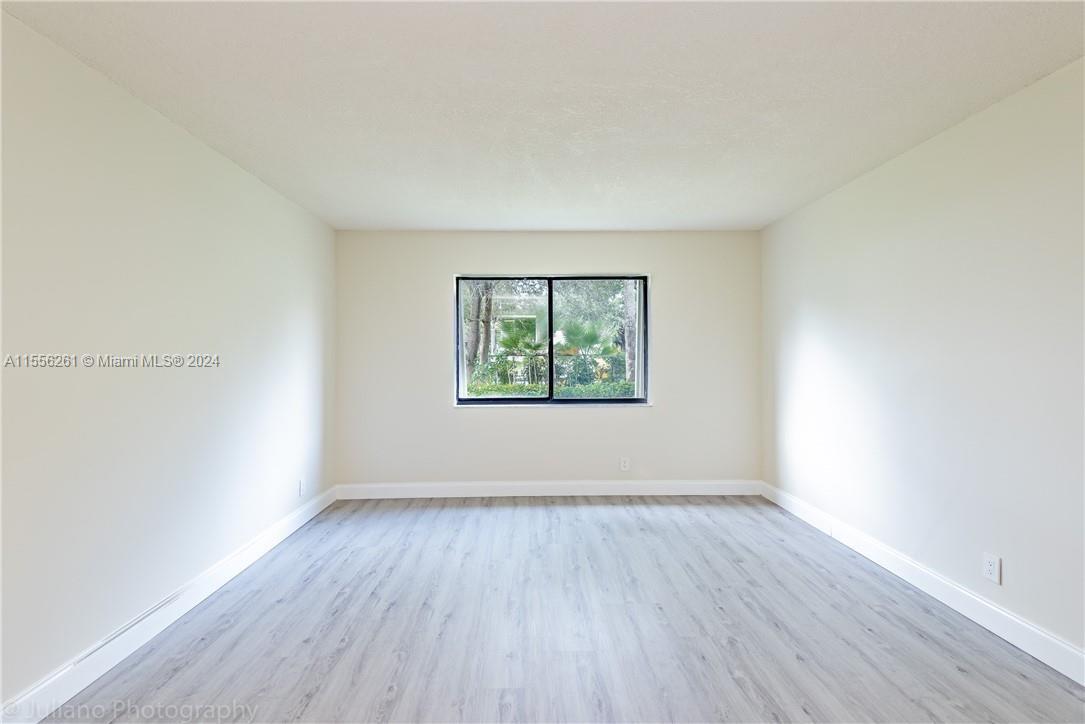 RACQUET CLUB APTS AT BONA - Residential Lease