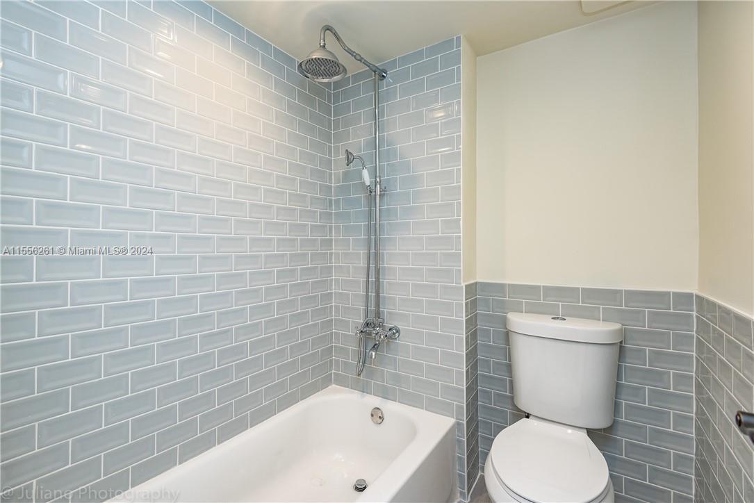 RACQUET CLUB APTS AT BONA - Residential Lease