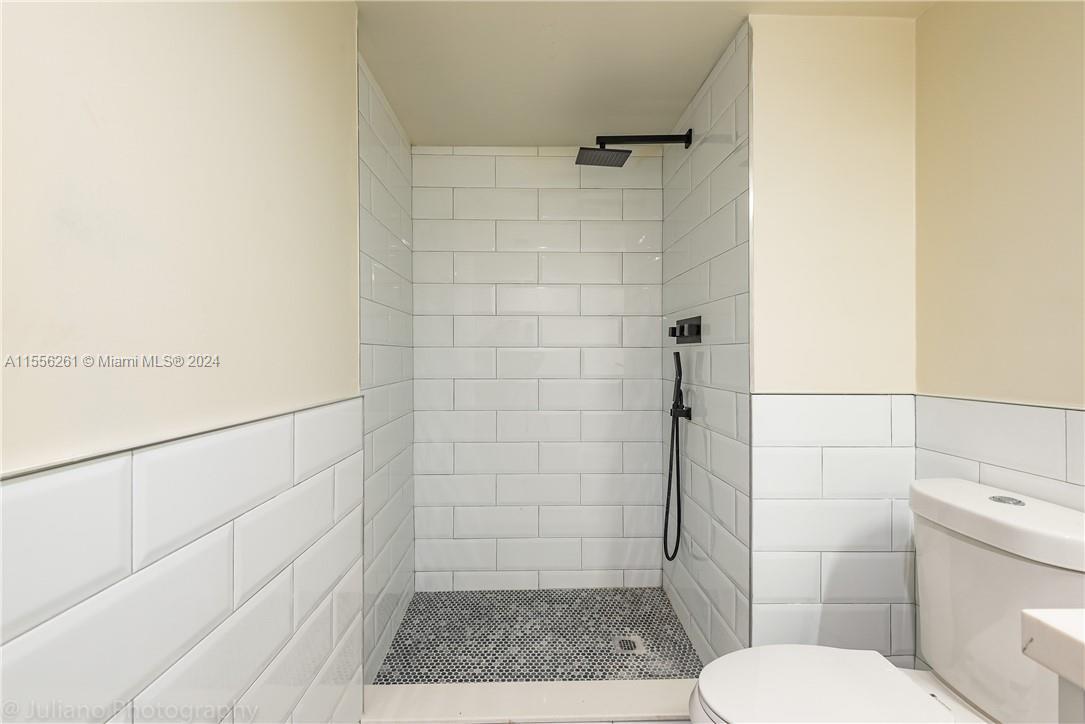 RACQUET CLUB APTS AT BONA - Residential Lease