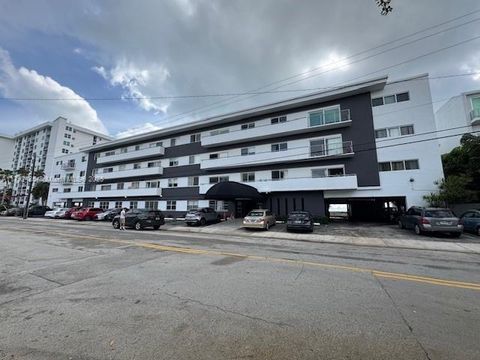 1880 S Treasure Dr 1B North Bay Village FL 33141