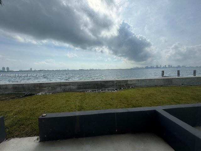 Rental Property at 1880 S Treasure Dr 1B, North Bay Village, Miami-Dade County, Florida - Bedrooms: 2 
Bathrooms: 2  - $2,850 MO.