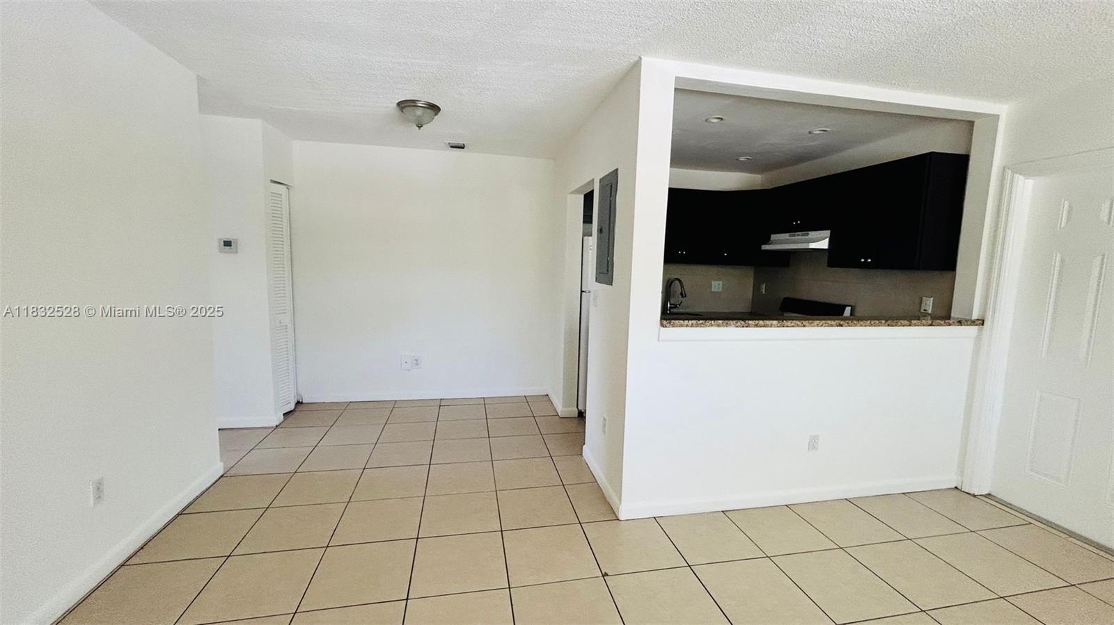 2121 NE 168th St 10