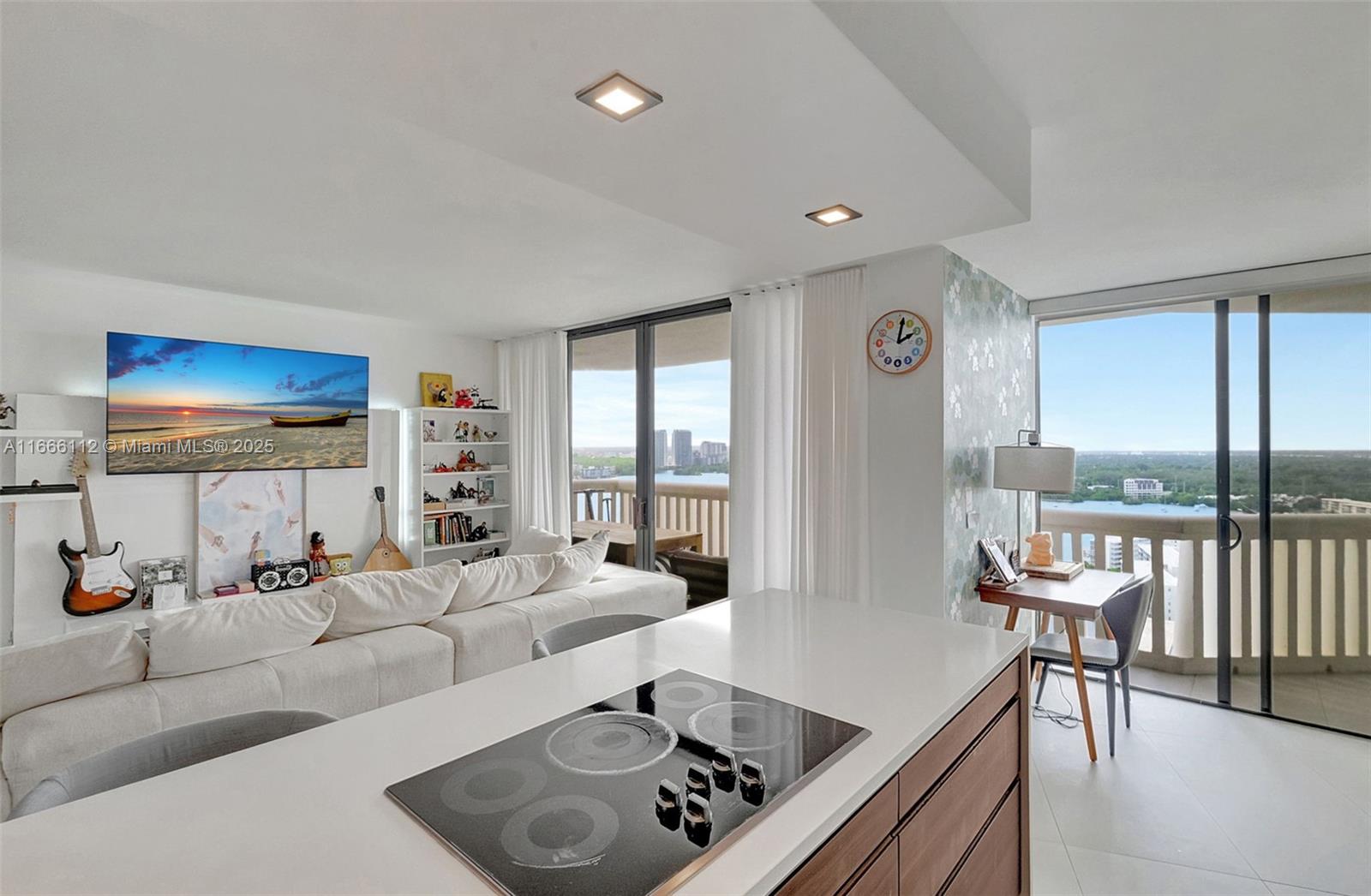 1000 ISL BLVD WILLIAMS IS - Residential
