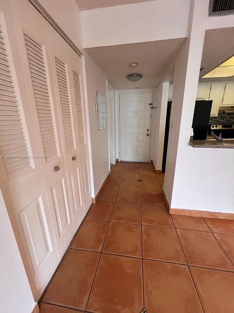 INVERWOOD CONDO - Residential Lease