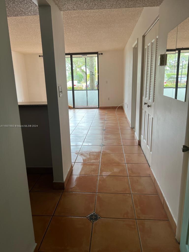 INVERWOOD CONDO - Residential Lease