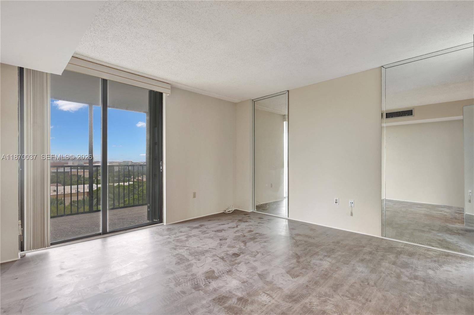 BONAVIDA CONDO - Residential