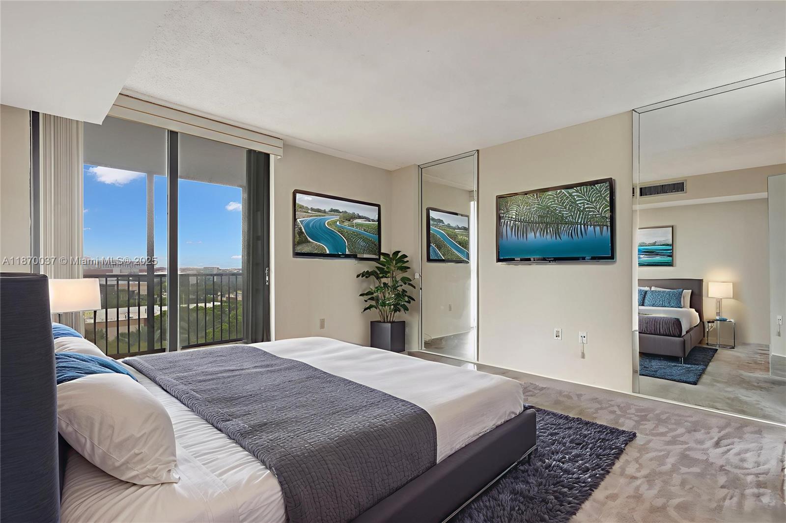 BONAVIDA CONDO - Residential