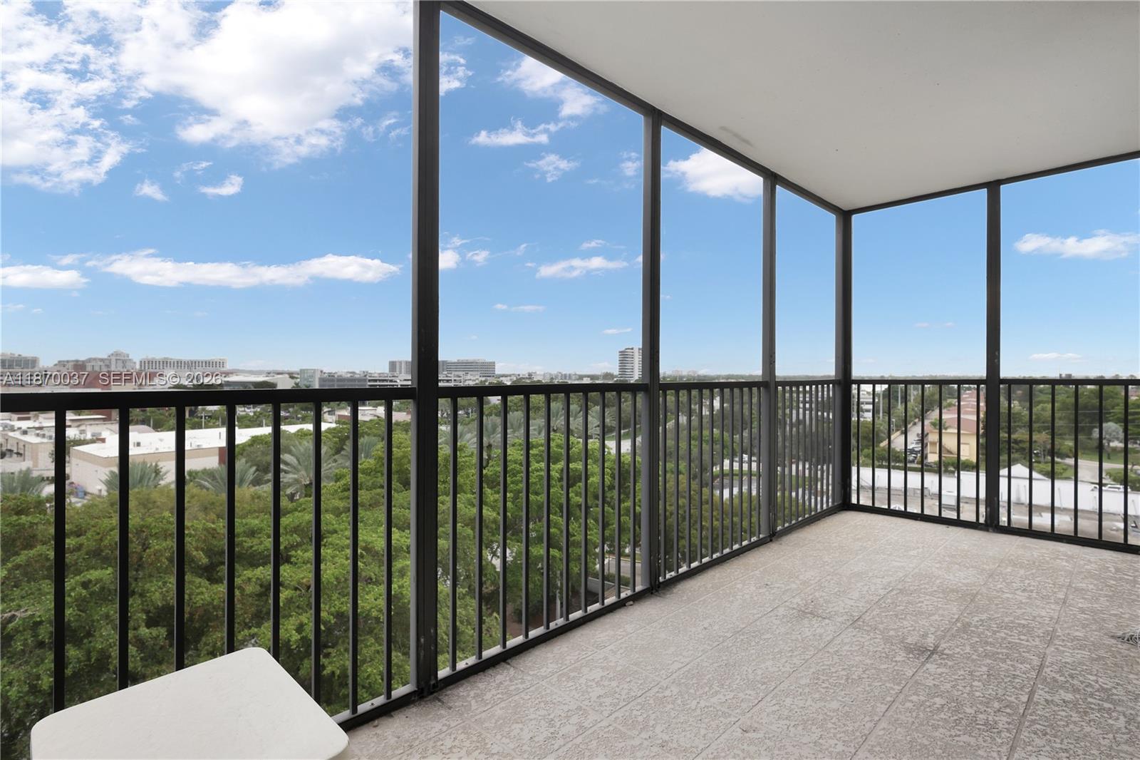 BONAVIDA CONDO - Residential