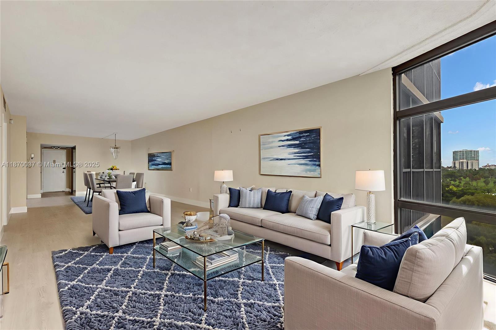 BONAVIDA CONDO - Residential