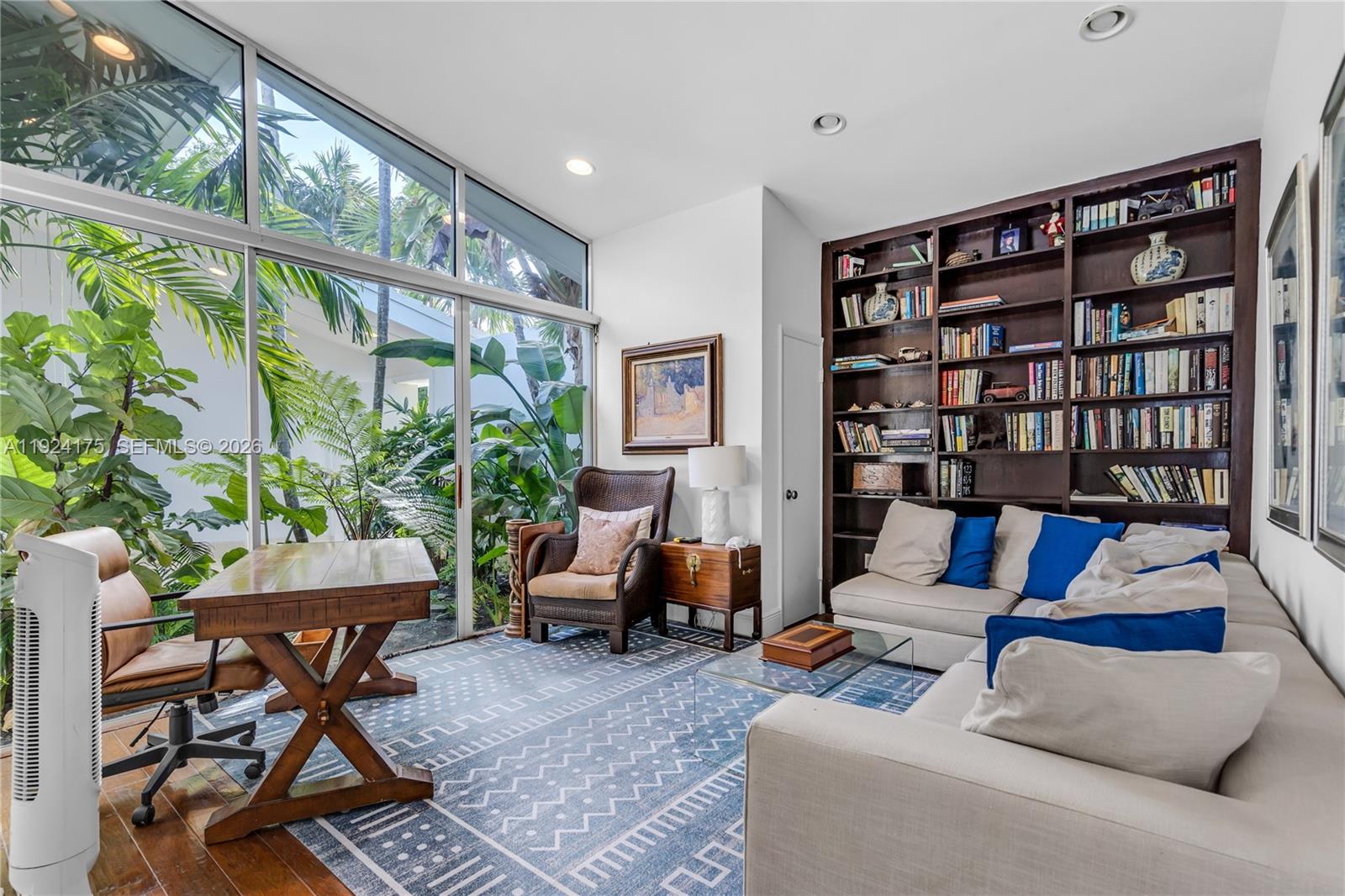 MASHTA ISLAND A REPLAT OF - Residential