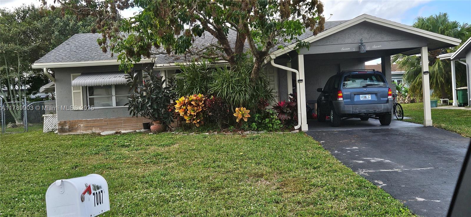 Rental Property at 7007 Nw 99th Ave, Tamarac, Broward County, Florida - Bedrooms: 2 
Bathrooms: 2  - $2,750 MO.