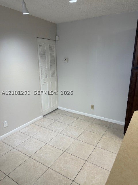 631 Lyons Rd 12101