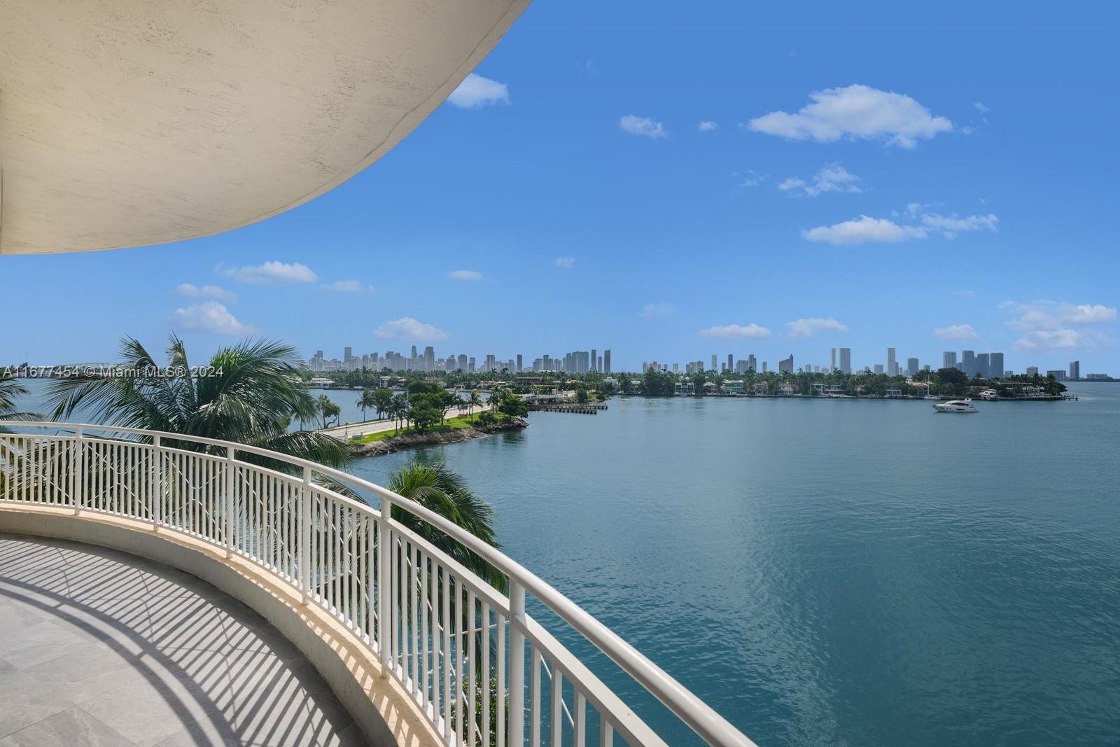 1 Century Ln 507-508, Miami Beach, Miami-Dade County, Florida - 4 Bedrooms  
3 Bathrooms - 