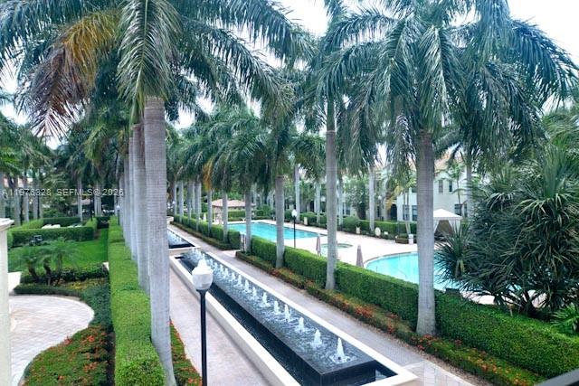 VILLA FLORA CONDO - Residential