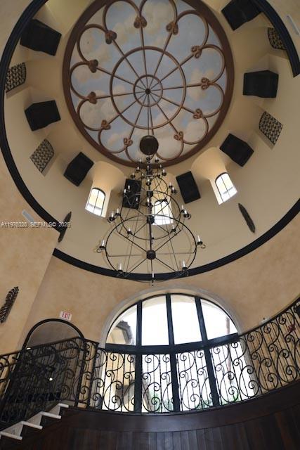 VILLA FLORA CONDO - Residential