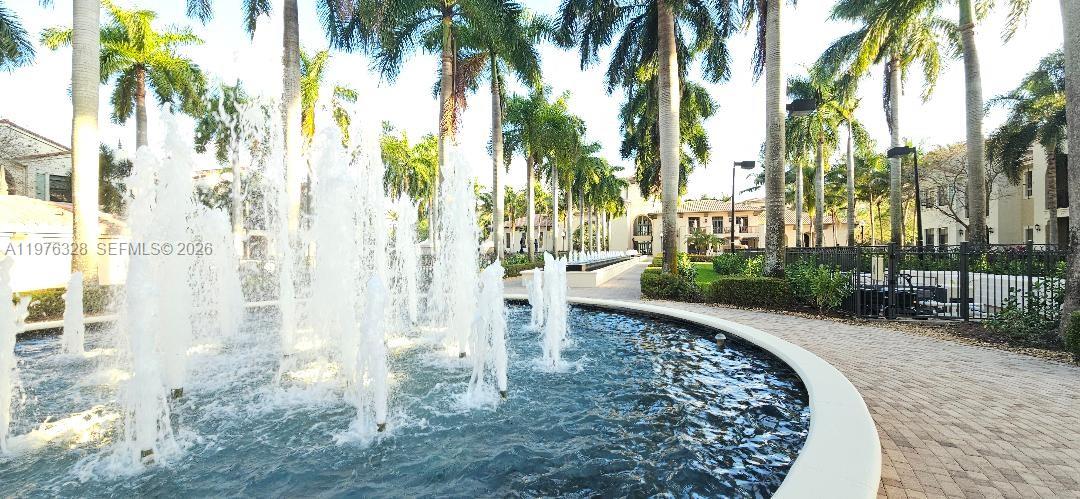 VILLA FLORA CONDO - Residential