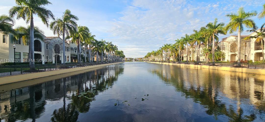 VILLA FLORA CONDO - Residential