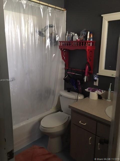 Pine Manor Pt 03 - Residential