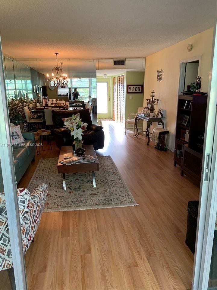 SANDS POINT CONDOMINIUM V - Residential Lease