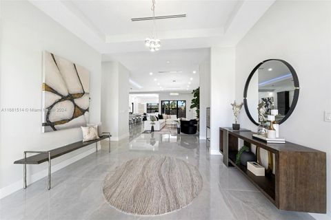 11620 Canal Dr North Miami FL 33181