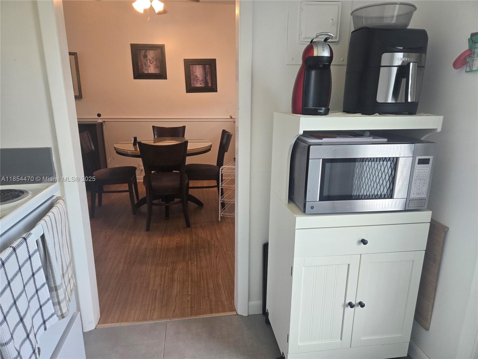 CRYSTAL LAKE 1021 CONDO - Residential Lease