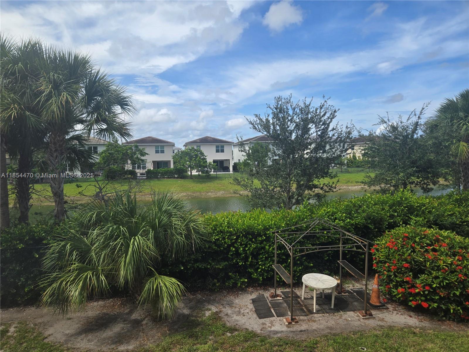 CRYSTAL LAKE 1021 CONDO - Residential Lease