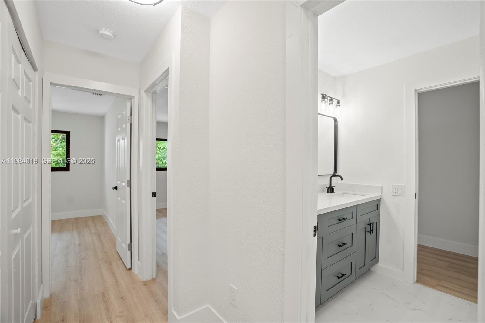 SEAPINES - Residential Lease