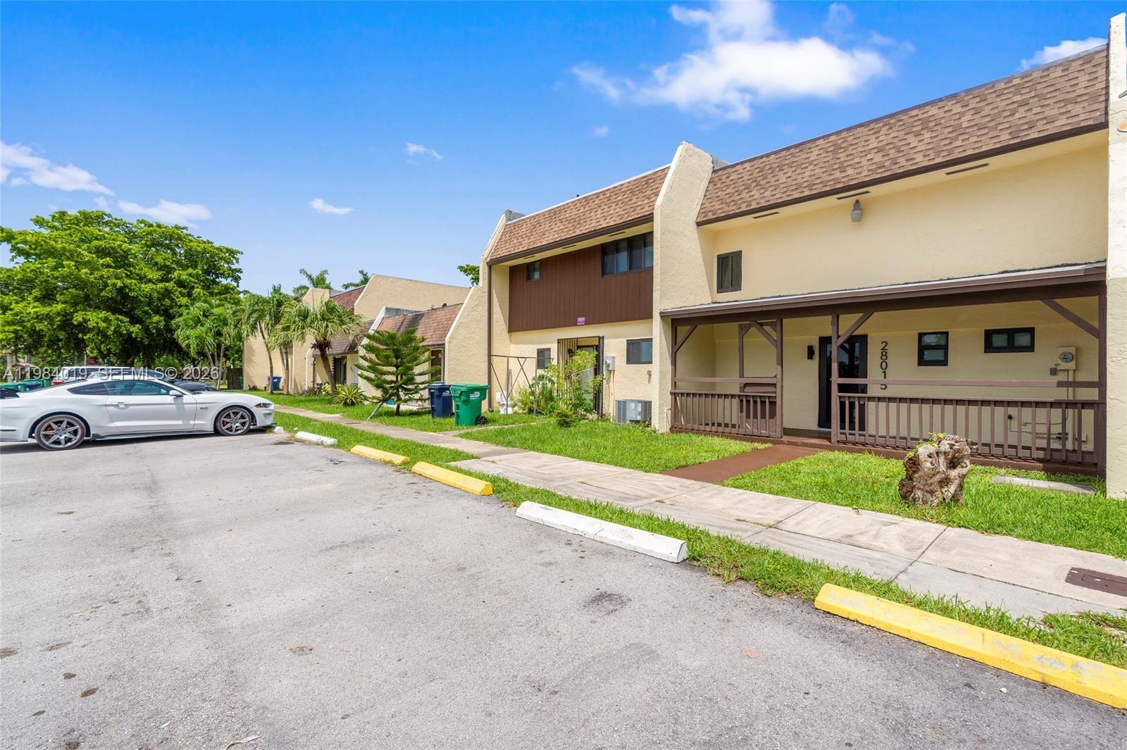 SEAPINES - Residential Lease