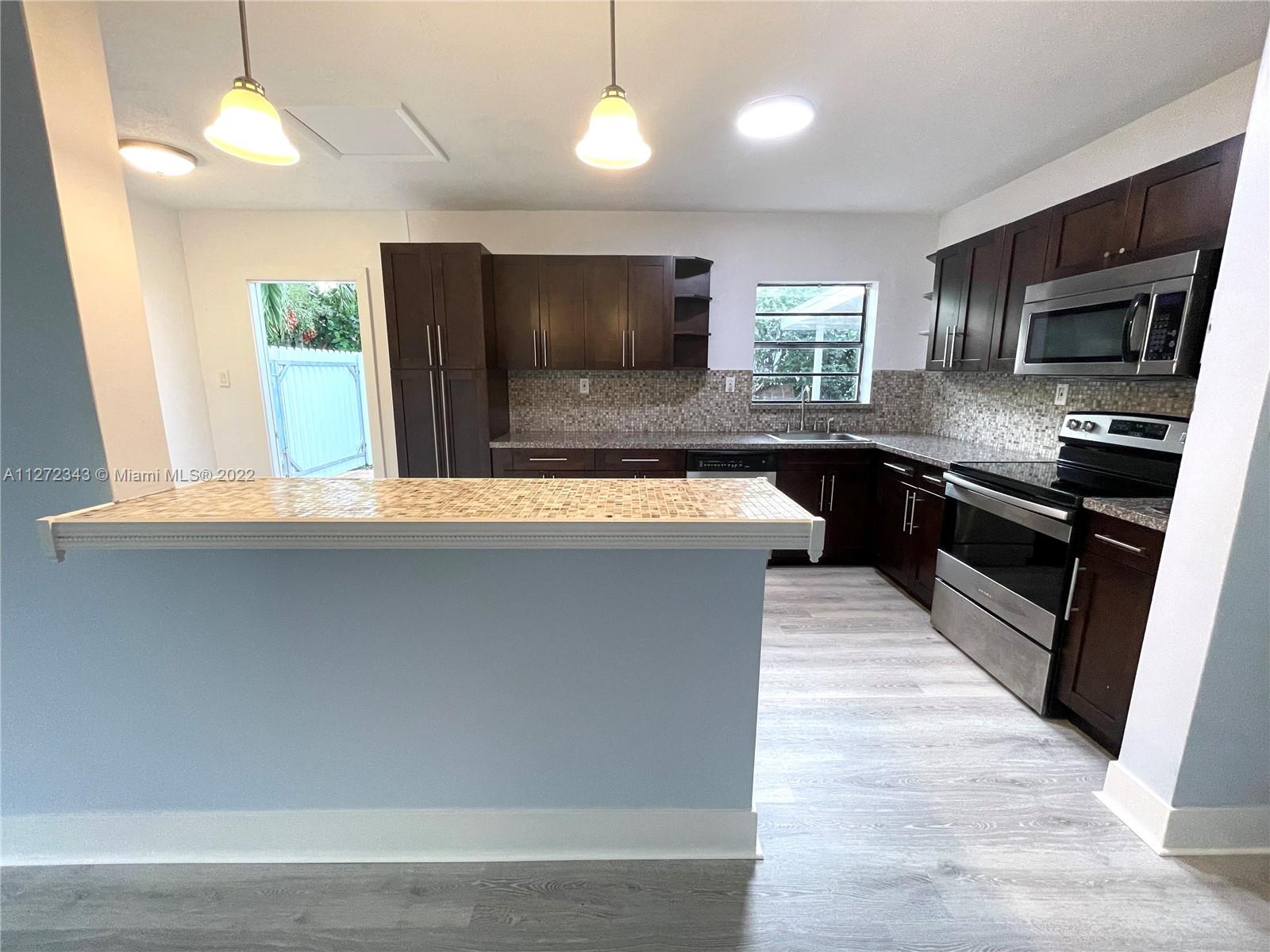 CAROL CITY GDNS 1ST ADDN - Residential