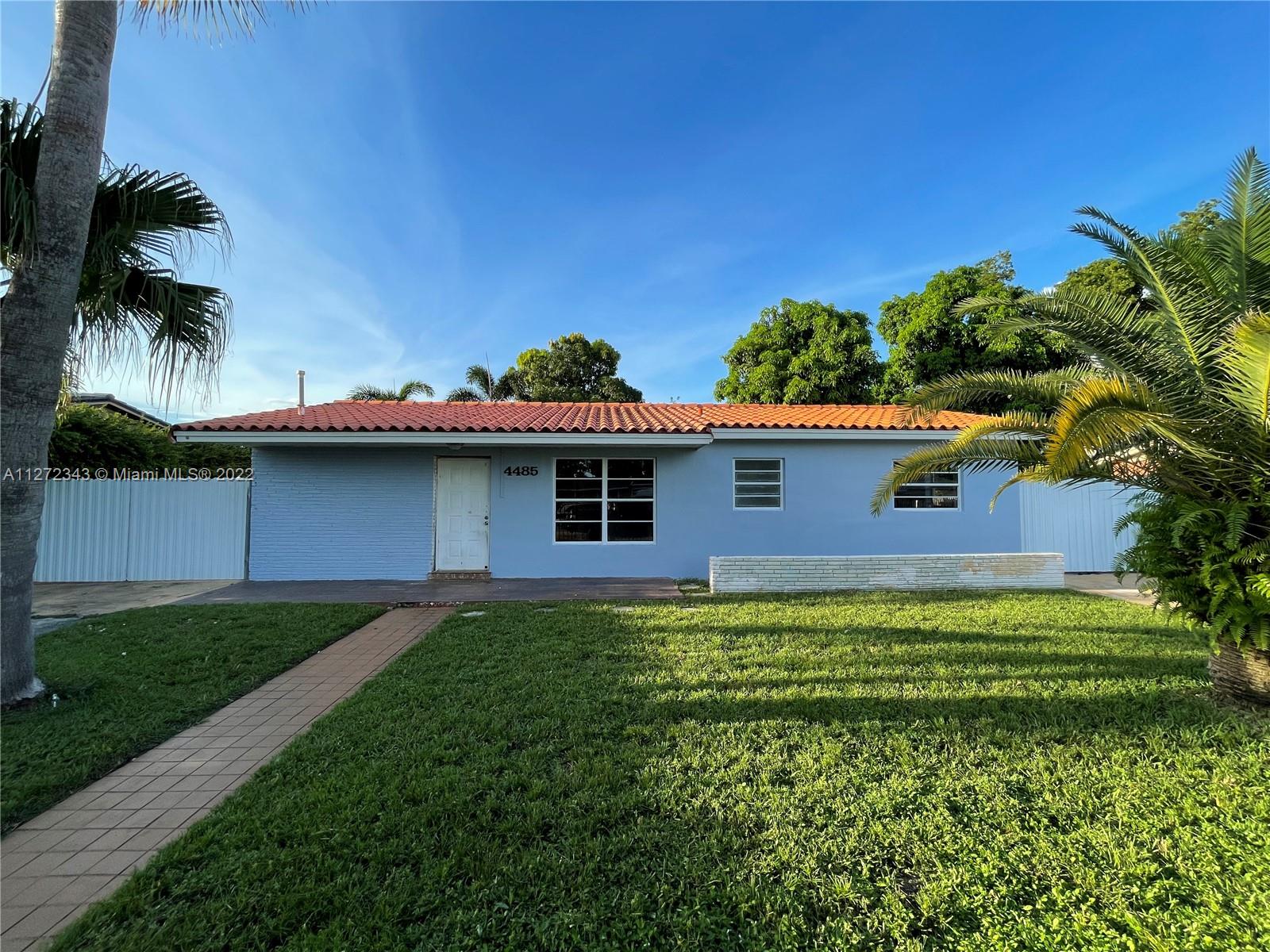 CAROL CITY GDNS 1ST ADDN - Residential