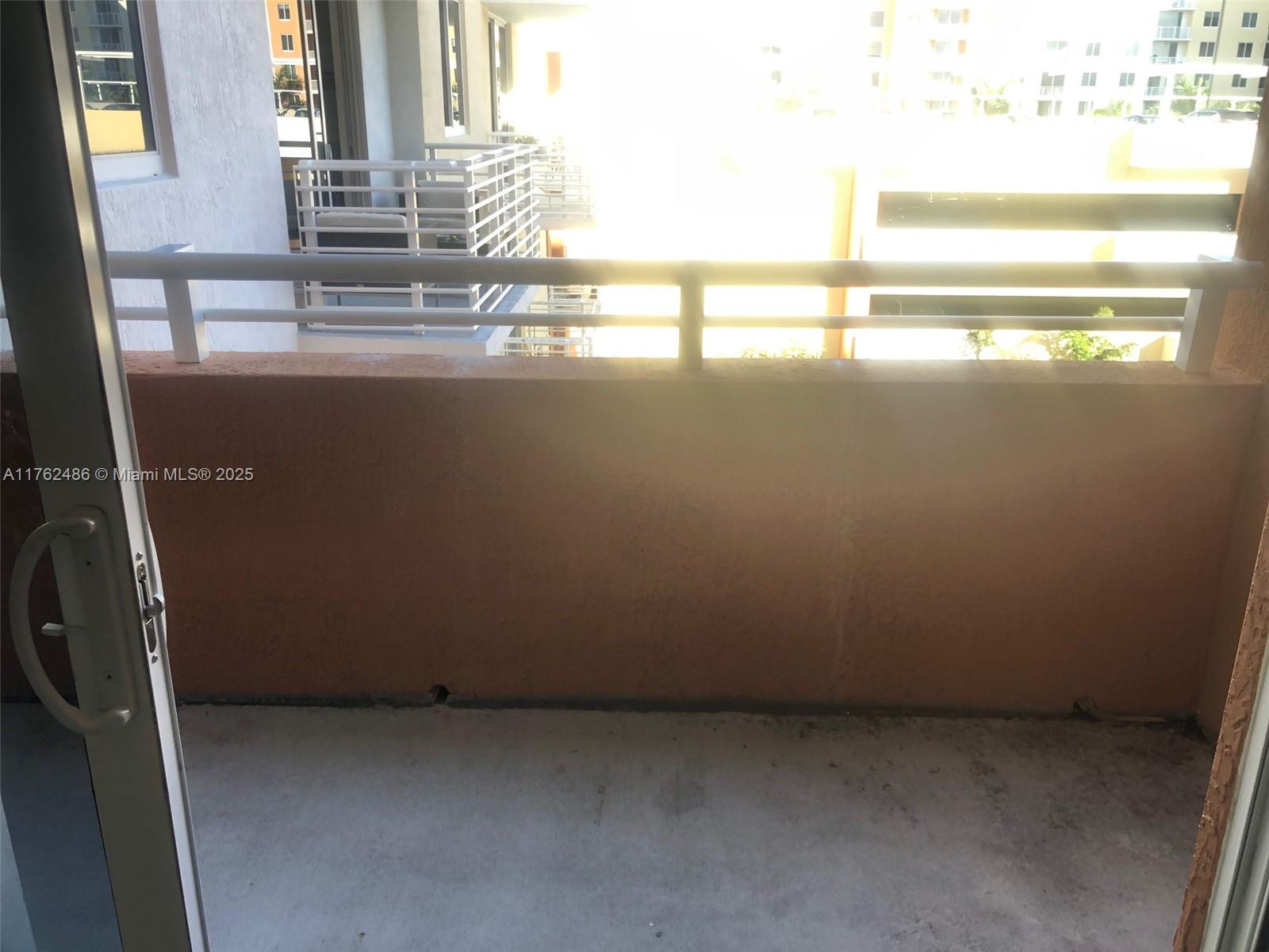 VENTURE AT AVENTURA WEST - Residential