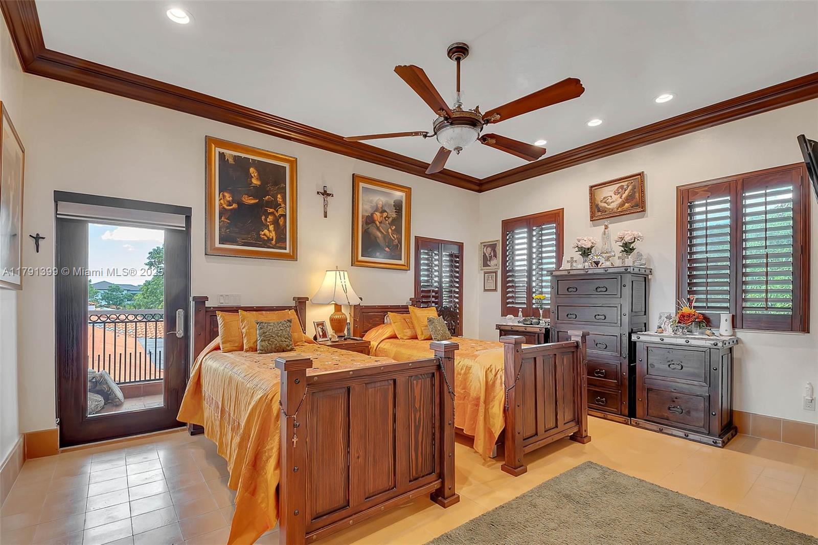 CAMNER GABLES 1ST ADDN - Residential