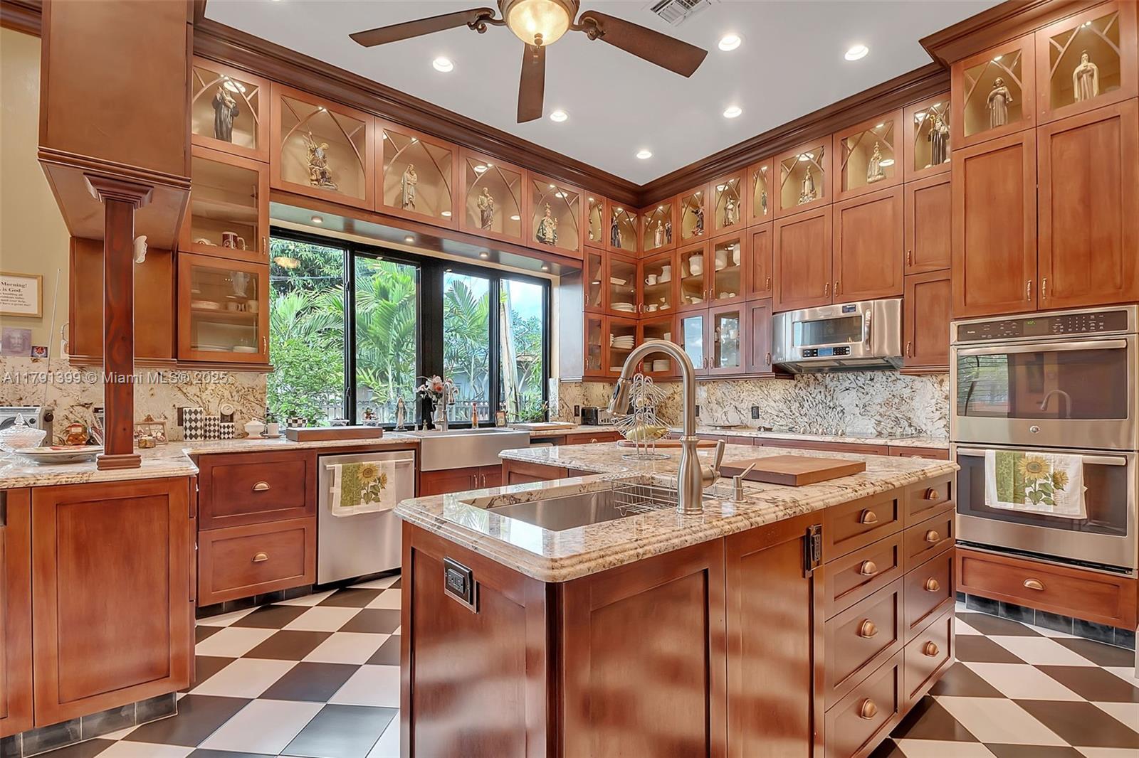 CAMNER GABLES 1ST ADDN - Residential