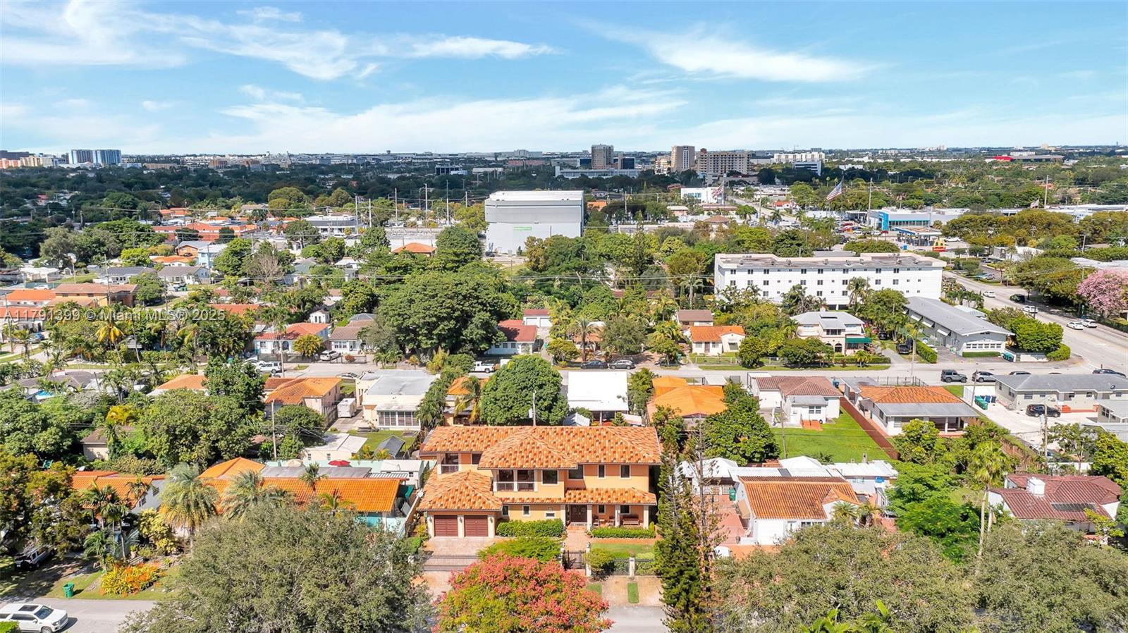 CAMNER GABLES 1ST ADDN - Residential