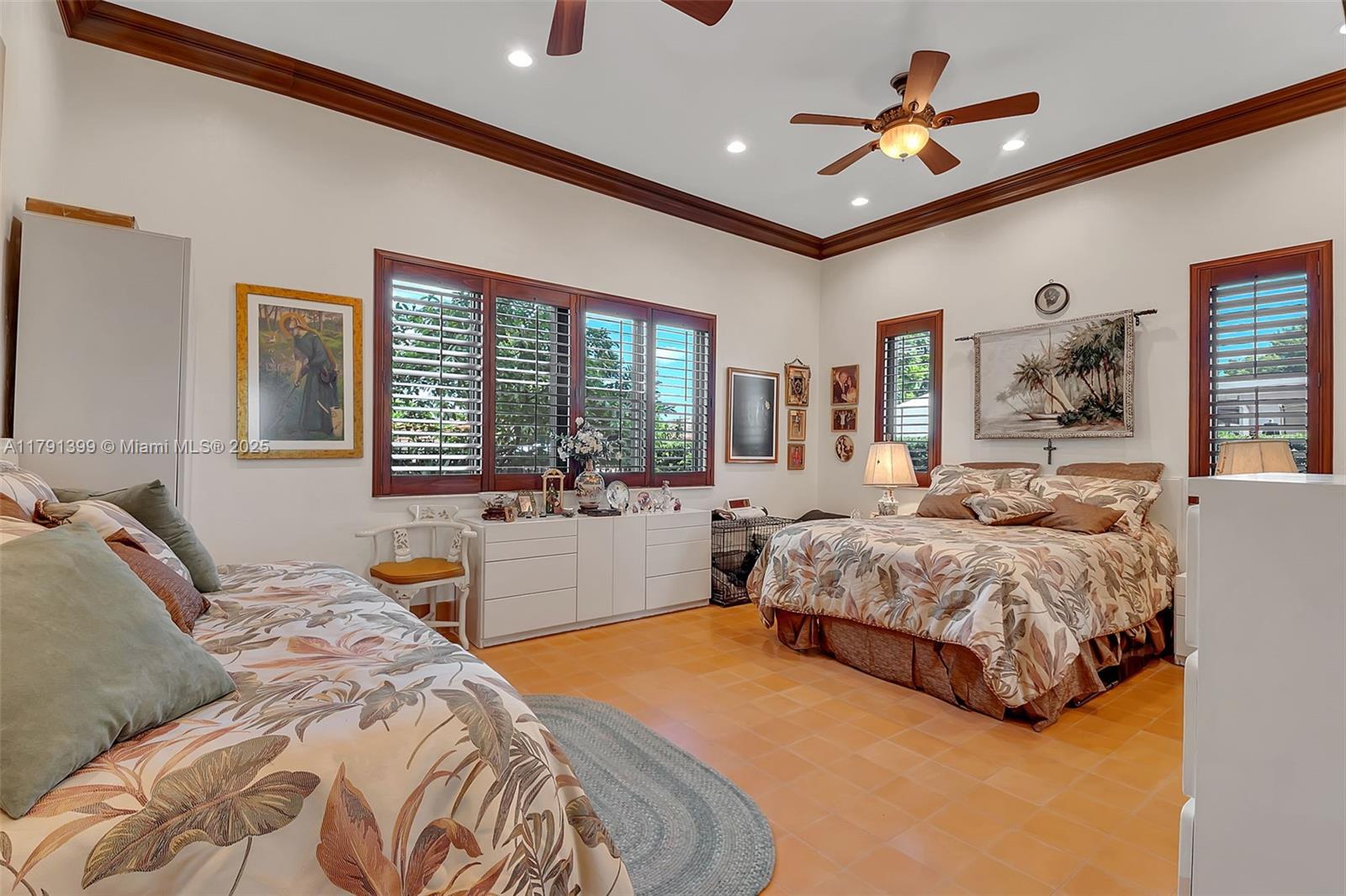 CAMNER GABLES 1ST ADDN - Residential